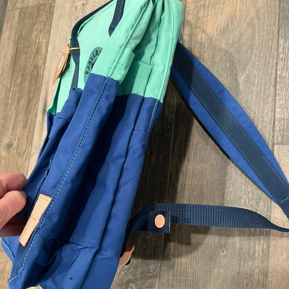 Fjallraven Kanken Art Mini Backpack - Coast Line/Sky NWT limited edition - Picture 3 of 15